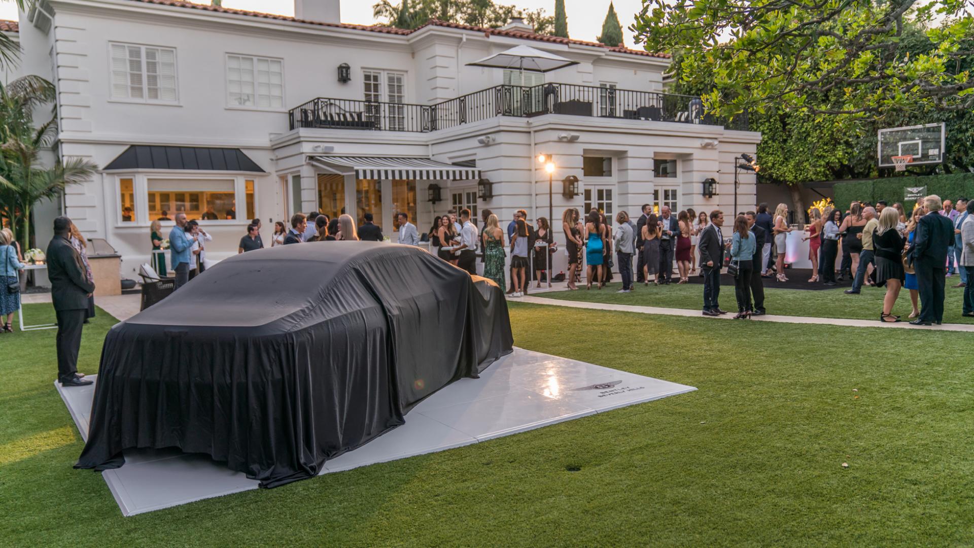 Visionnaire & Bentley in Beverly Hills 