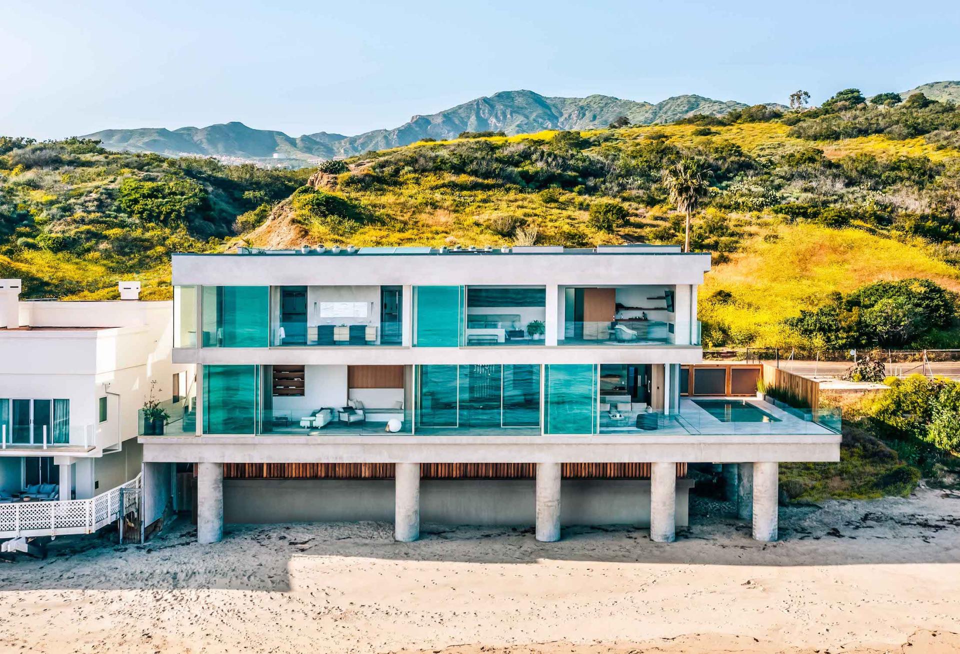 Malibu, USA  Visionnaire Home Philosophy