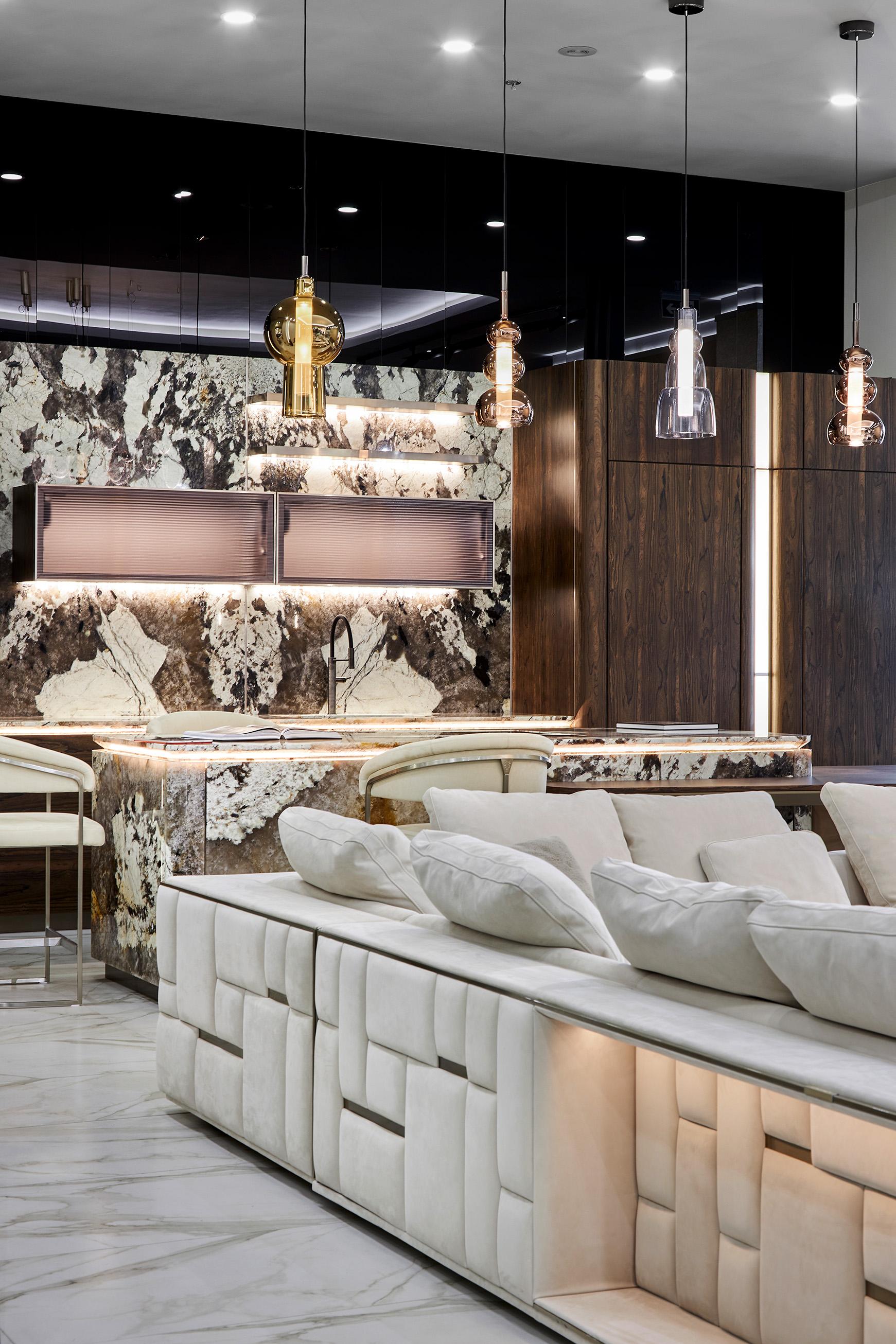 Visionnaire Moscow Monobrand Store