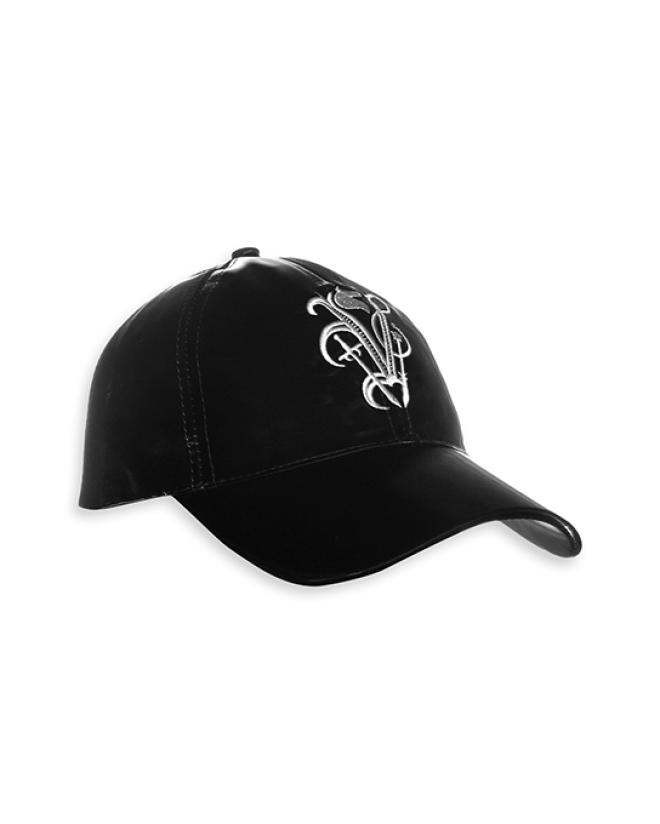 BLACK CAP WITH WHITE LOGO