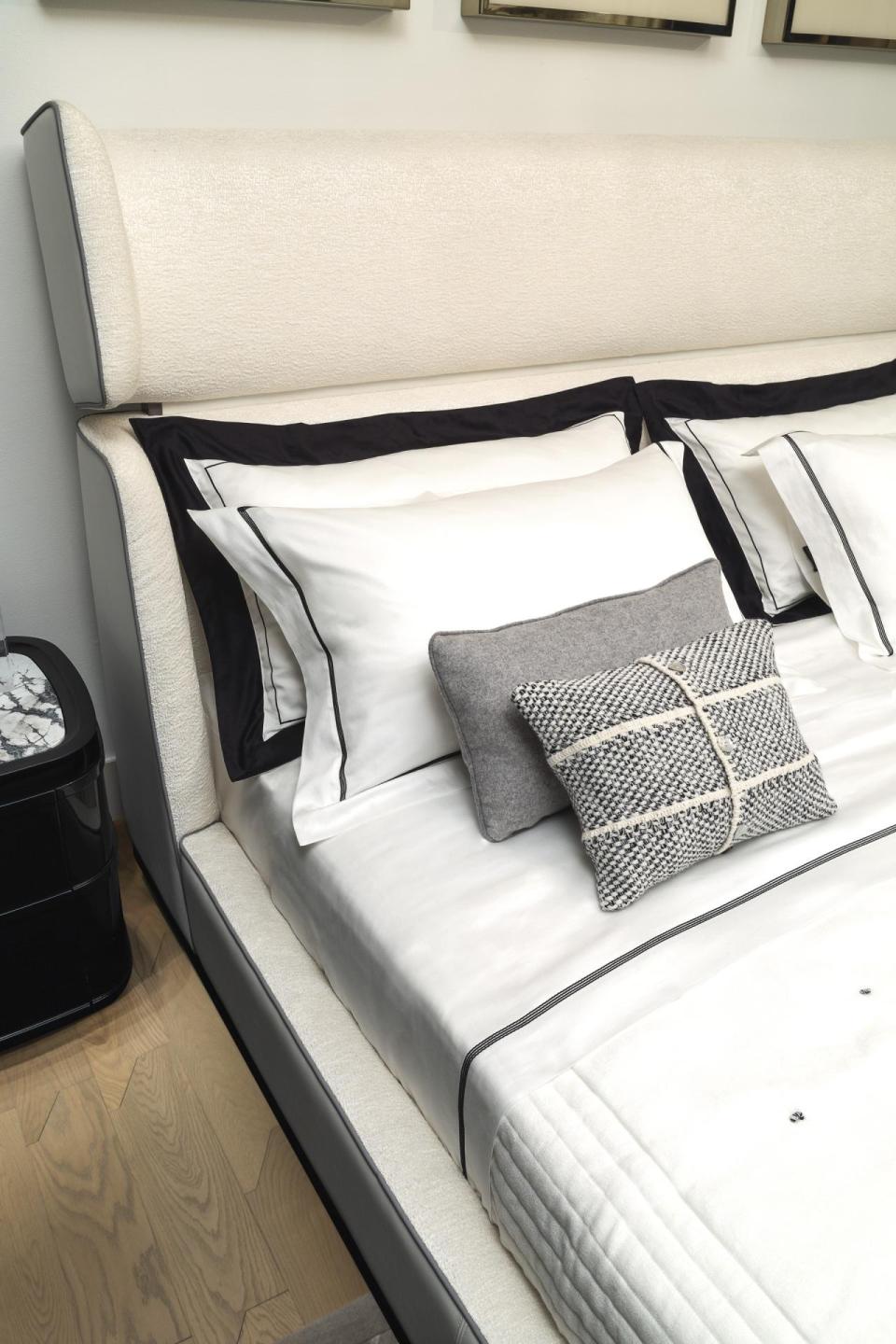 Rêverie Bedroom