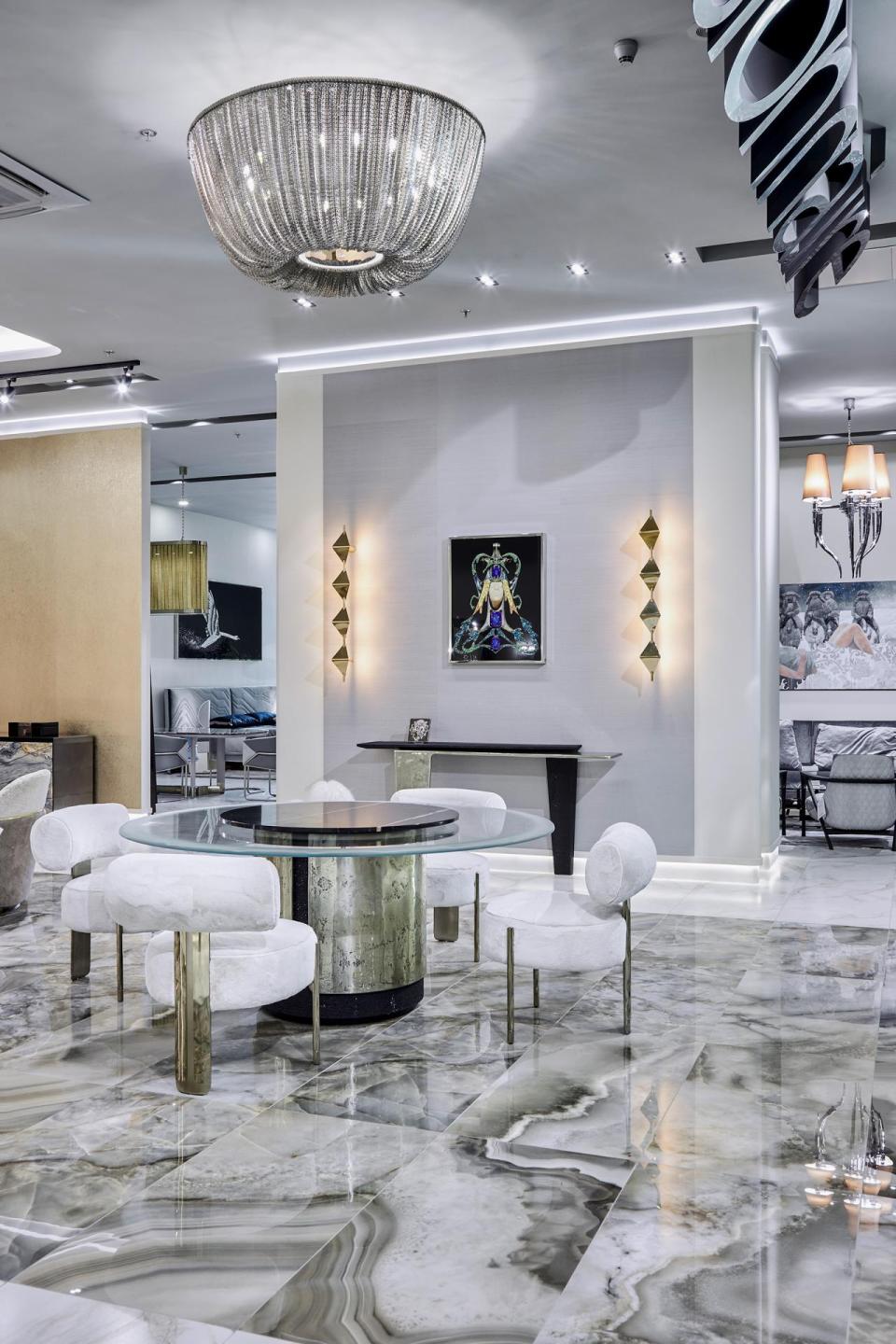 Visionnaire Moscow Monobrand Store